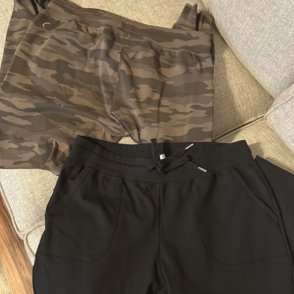 2 pair of Zyia Unwind joggers! Medium - Picture 2 of 5